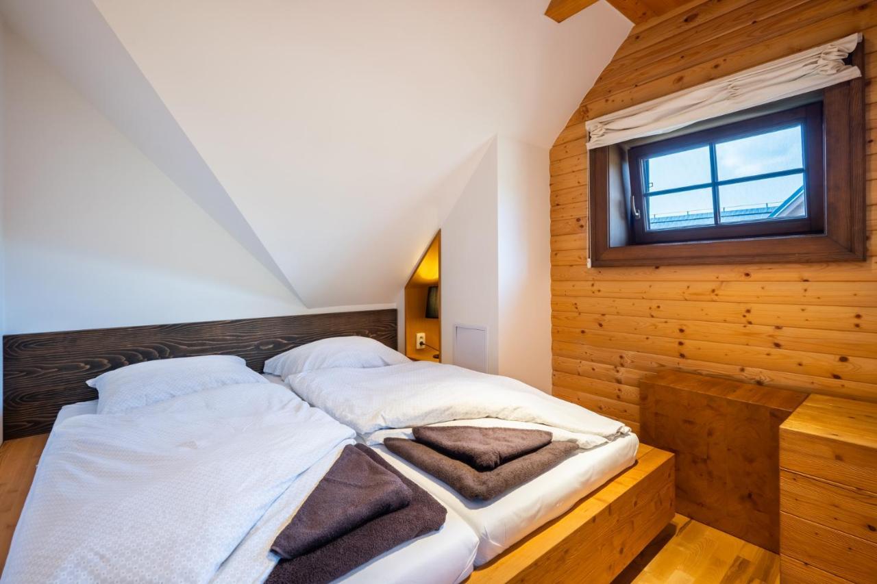 Wellness Drevenica Zuberec, 3 Apartmany, 2 Studia, Tatranske Stity Z Terasy Buitenkant foto