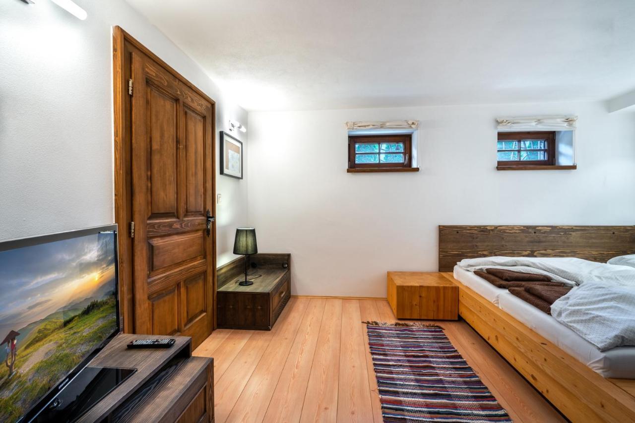 Wellness Drevenica Zuberec, 3 Apartmany, 2 Studia, Tatranske Stity Z Terasy Buitenkant foto